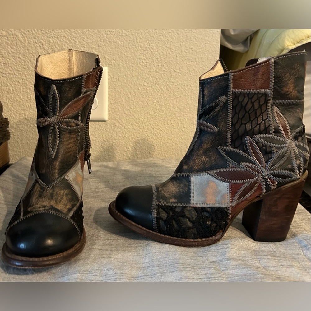 Freebird by Steven women’s ankle boots with heel